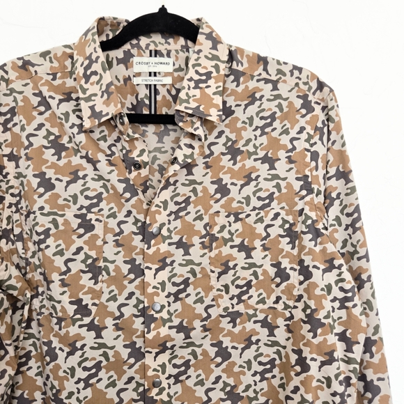 Crosby & Howard Camo Stretch Fabric Button Up Top - Picture 8 of 8